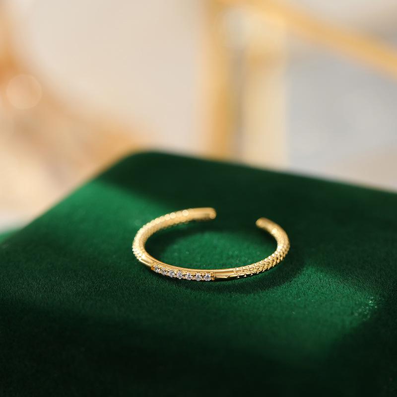 Banyan Tree Women's Simple Luxury S925 Silver Diamond Stackable Open Ring