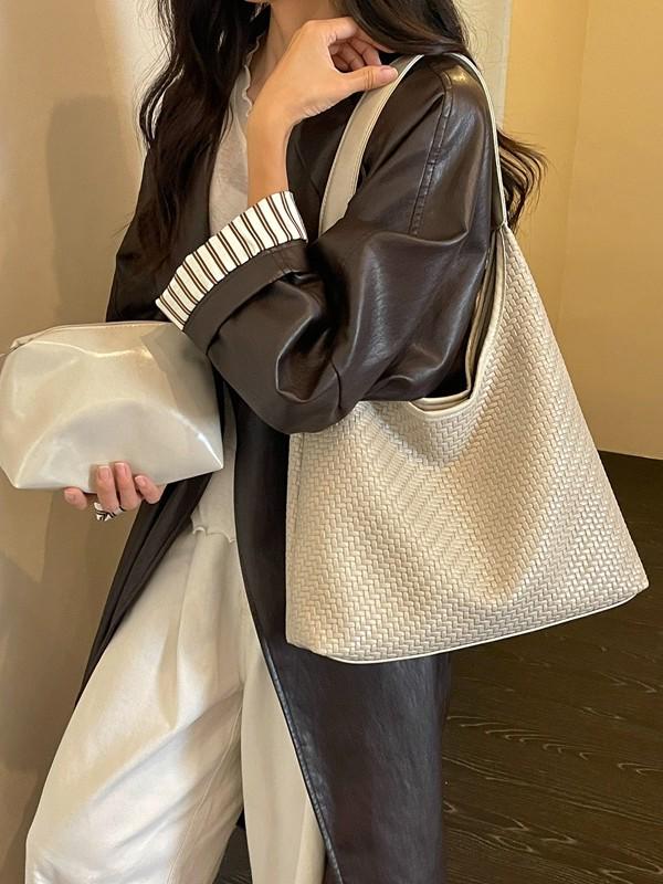 Korean Retro Large Capacity Woven Shoulder Tote - Women's Fashionable Versatile High-End Underarm Bag