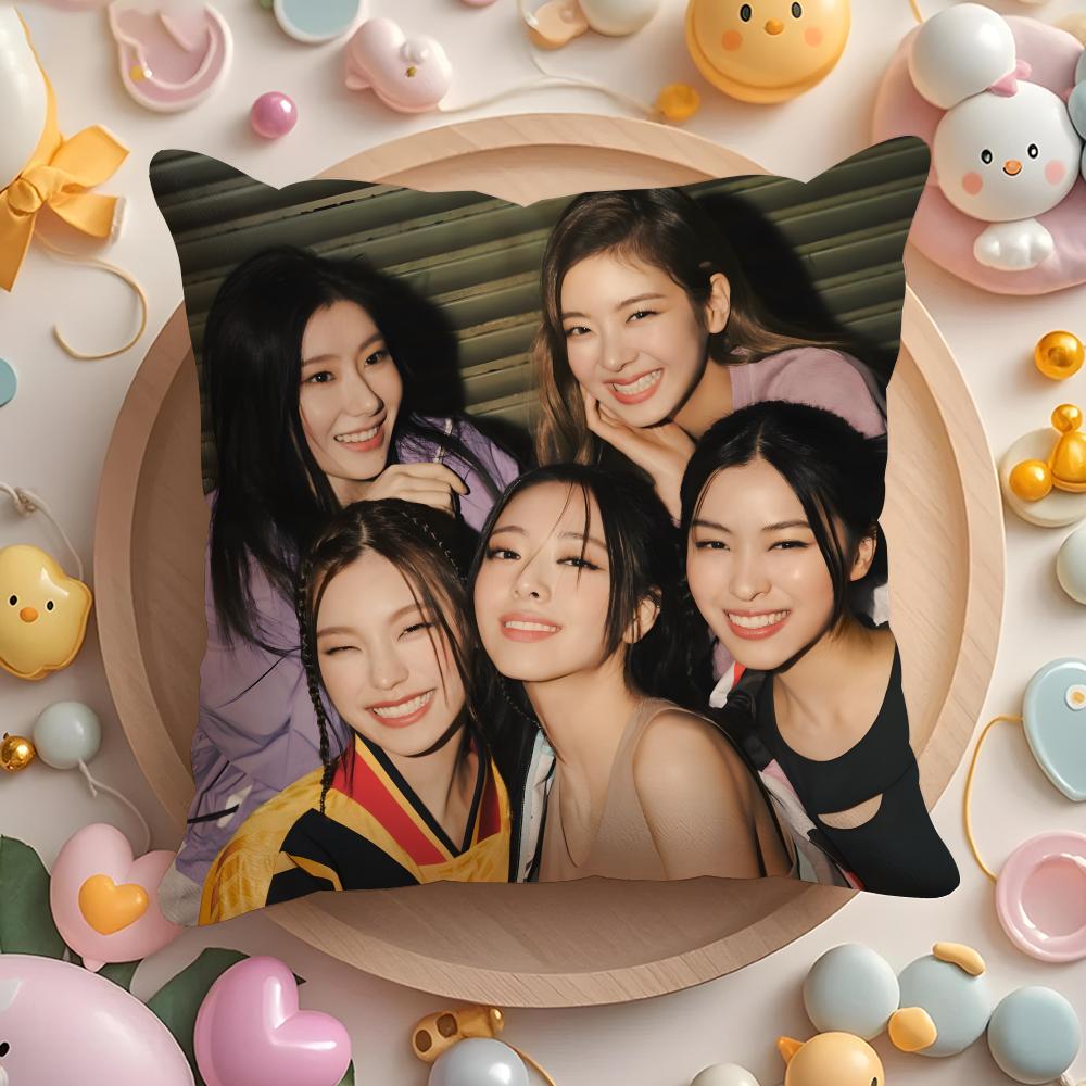 Korea I-ITZYS Band Cushion Cover Home & Car Multi-Scene Pillow Cover - Reversible, Soft & Durable for Daily Use
