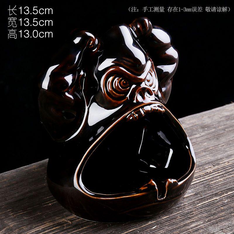 New Household Cute Cartoon Fu Pig Dog Ashtray Creative Ceramic Ashtray Personalized Trend Windproof Fly Ash