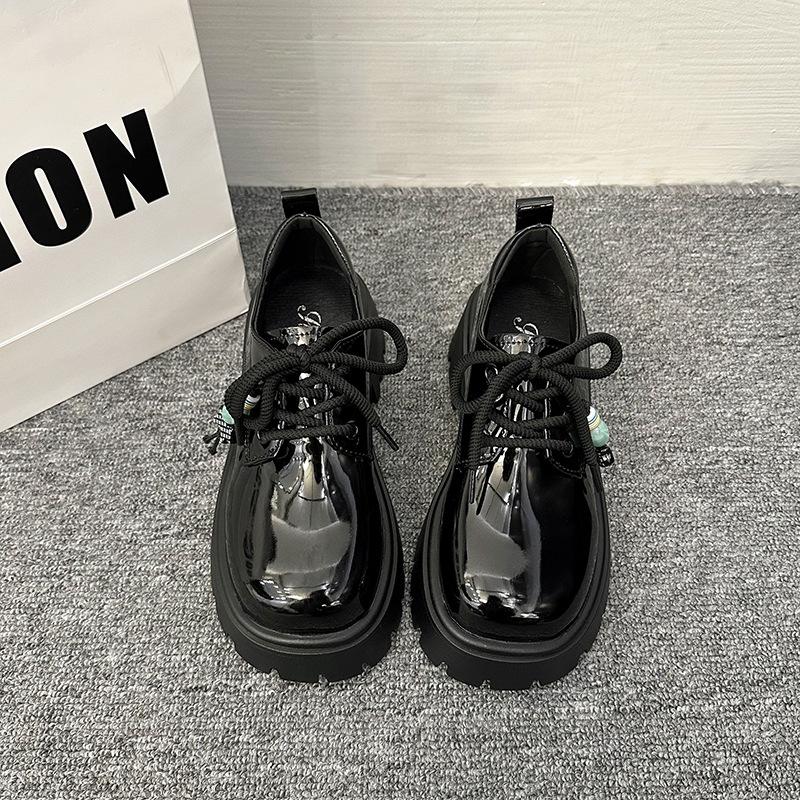 

Маленькие кожаные туфли на платформе в британском стиле женские 2025 новая весна-осень Мэри Джейн универсальные взрывные лоферы черные jk одинарные туфли 35