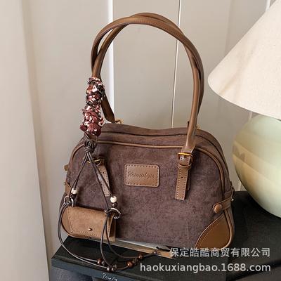Suede Handbag Bag Women's 2025 New Trendy Autumn and Winter Retro Fashion Shoulder Bag Commuter Messenger Pillow Bag