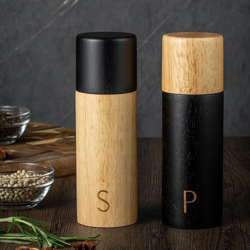 Oak Pepper Grinder Kitchen Home Seasoning bottle Wood Vintage Creative Black peppercorns Grinder manual