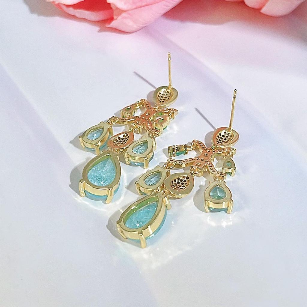 CMM Retro Water Drop Light Blue Ice Flower Zircon Chandelier Tassel Temperament All-Match Elegant Golden Dangle Earrings