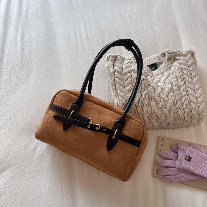 

Underarm bag women s new versatile handbag 2025 new niche fashion matte briefcase simple shoulder bag