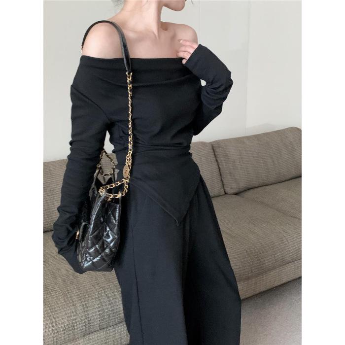 Elegant Korean-Style Women's Suit: One-Shoulder Irregular Long-Sleeved Top with Draping Pants, New Spring/Autumn 2026 Arrival.
