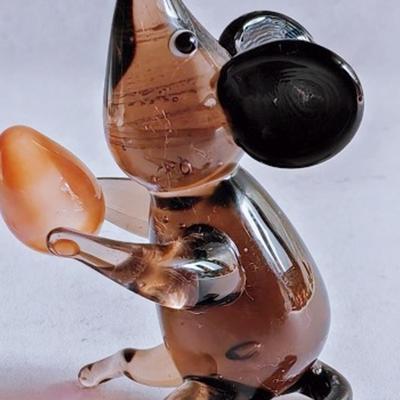 Creative Colored Glass Mouse Stealing Eggs Sculpture Handcrafted Miniature Animal Ornament Home Office Car Decors Gift