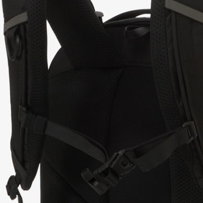 The North Face Ascend Lt 25 Black Nm2tr72a