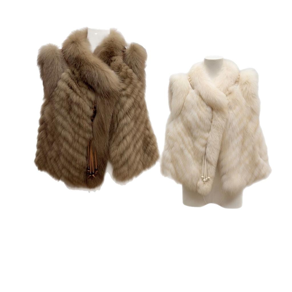 Haining Imported Fox Hair, Car Strips, Tassel, Stacked Placket Design, Smudged Two-color Fur Vest Women's Vest Short