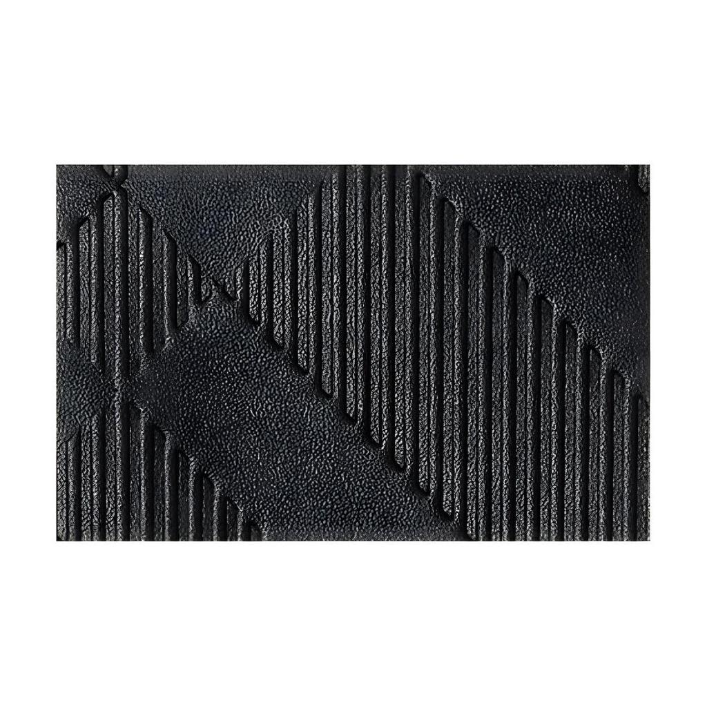 Burberry Check Embossed Leather Card Holder Black Slim Bifold Wallet Daily Business Use 81039931
