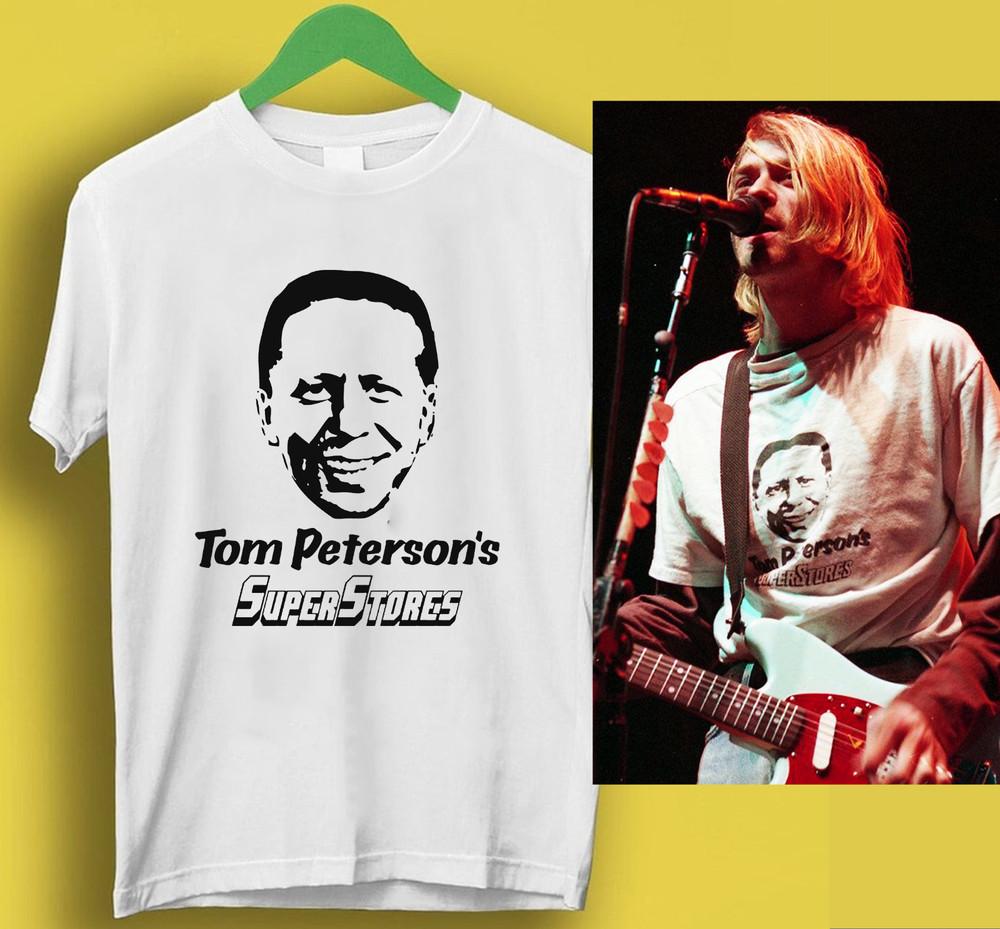 Tom Peterson s Superstores Shirt As Worn By Kurt Cobain Size S to 5XL Unisex T-Shirt M