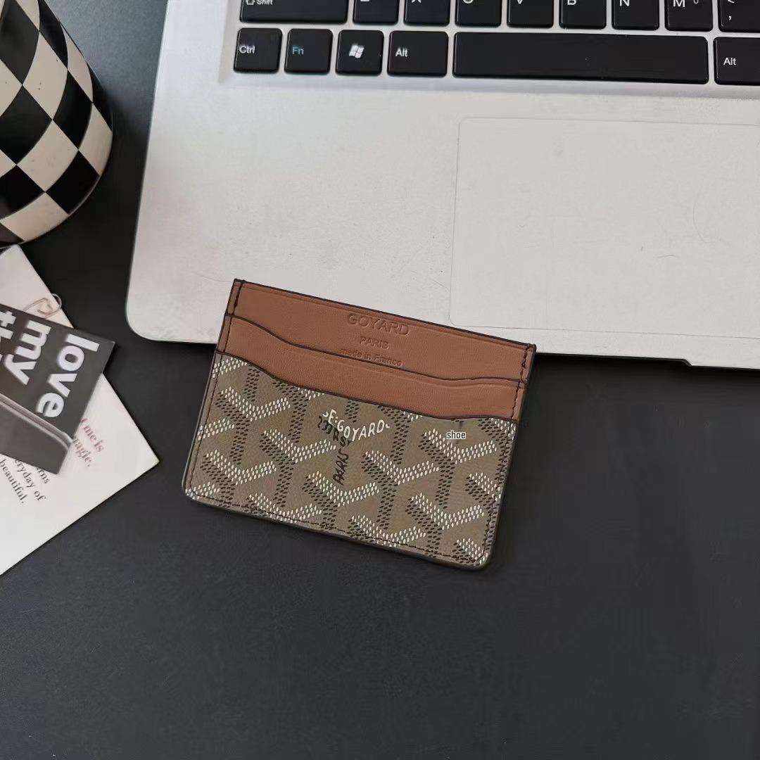

New Ultra-Thin Unisex Card Holder with Multi-Card Slots 10.5*8 cm, 5 Card Slots