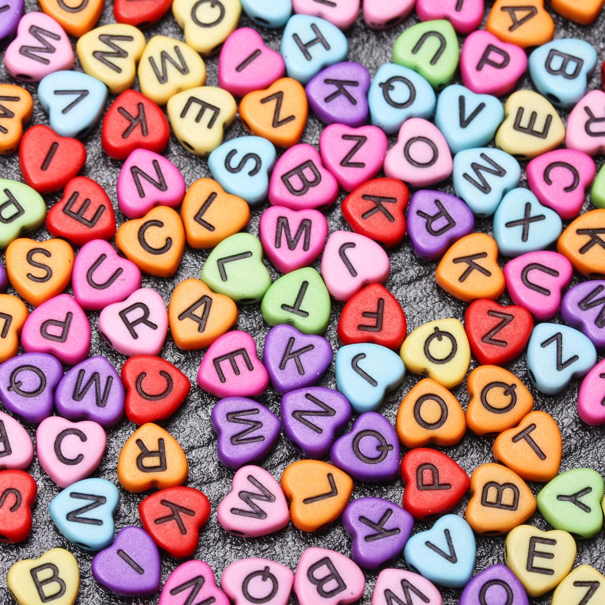 100 шт./набор 7 мм разноцветные акриловые бусины-сердечки с акриловыми буквами — фото 5