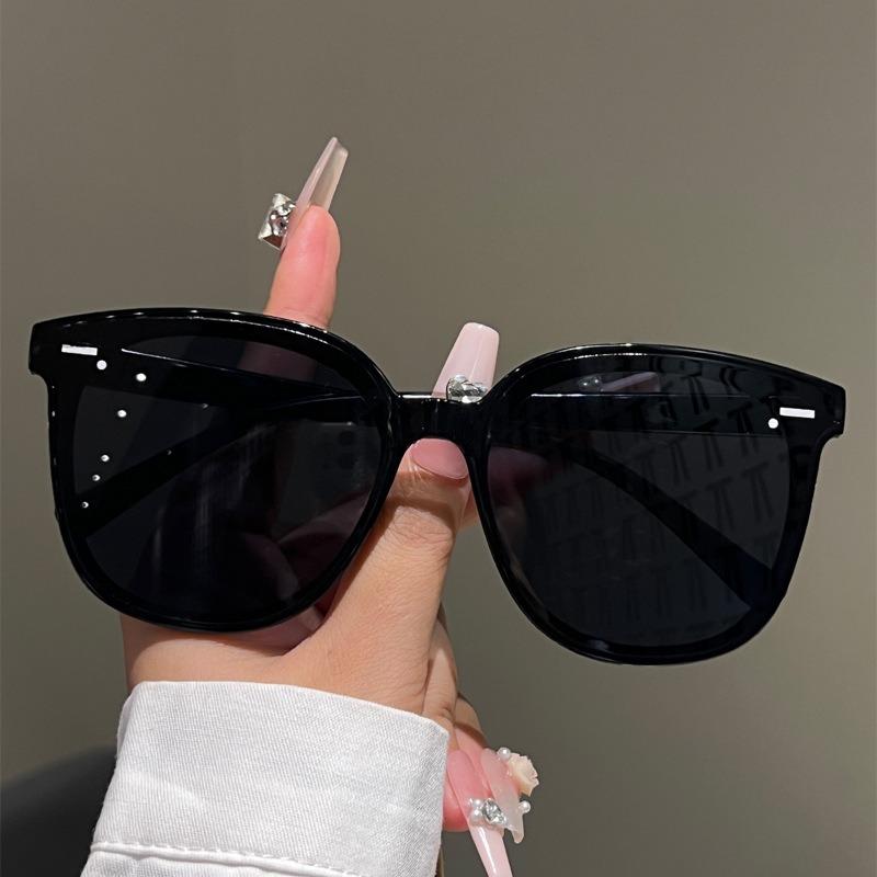 

Неполяризованные Модные Солнцезащитные Очки Кошачий Глаз с Рамкой из ПК Мужские Женские Для Путешествий на Открытом Воздухе Фотографии Защита от Яркого Света