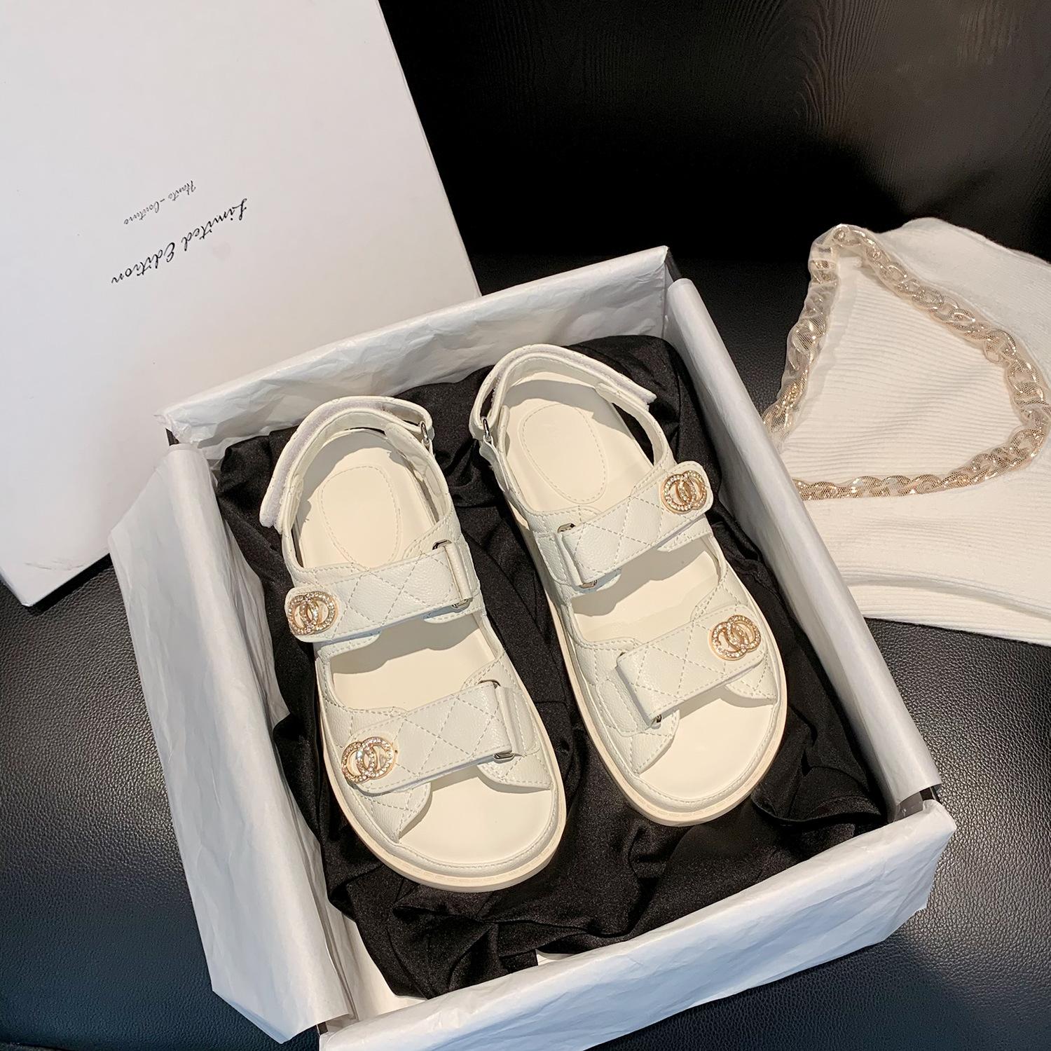 

Спортивные сандалии на платформе женские летние новые для улицы фея маленький ароматный ветер липучка пляжные на плоской подошве крутые шлепанцы 40