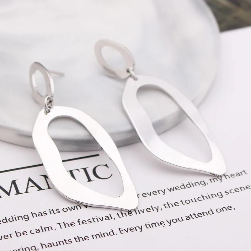 Einfache Design Unregelmäßige Geometrische Ohrringe Für Frauen Trendy Metall Tropfen Ohrringe Pendientes Mode Schmuck