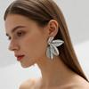 Retro Fashion Leaf Stud Earrings Personalized Light Luxury Design Sense Multi-layer Texture Earrings Fashionable Simple and Versatile
