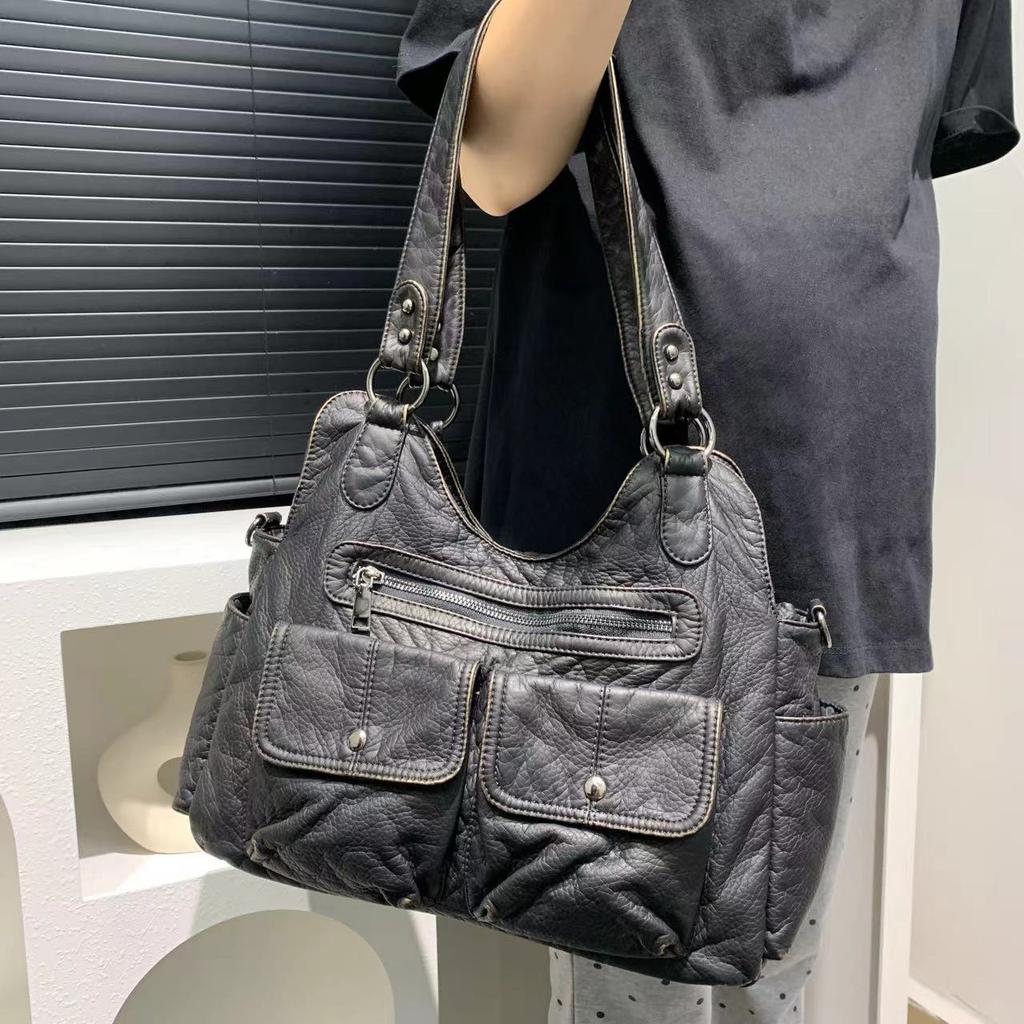 Women'S Soft Leather Washed Locomotive Bag Large Capacity Multi-Pocket Trendy Shoulder Bag