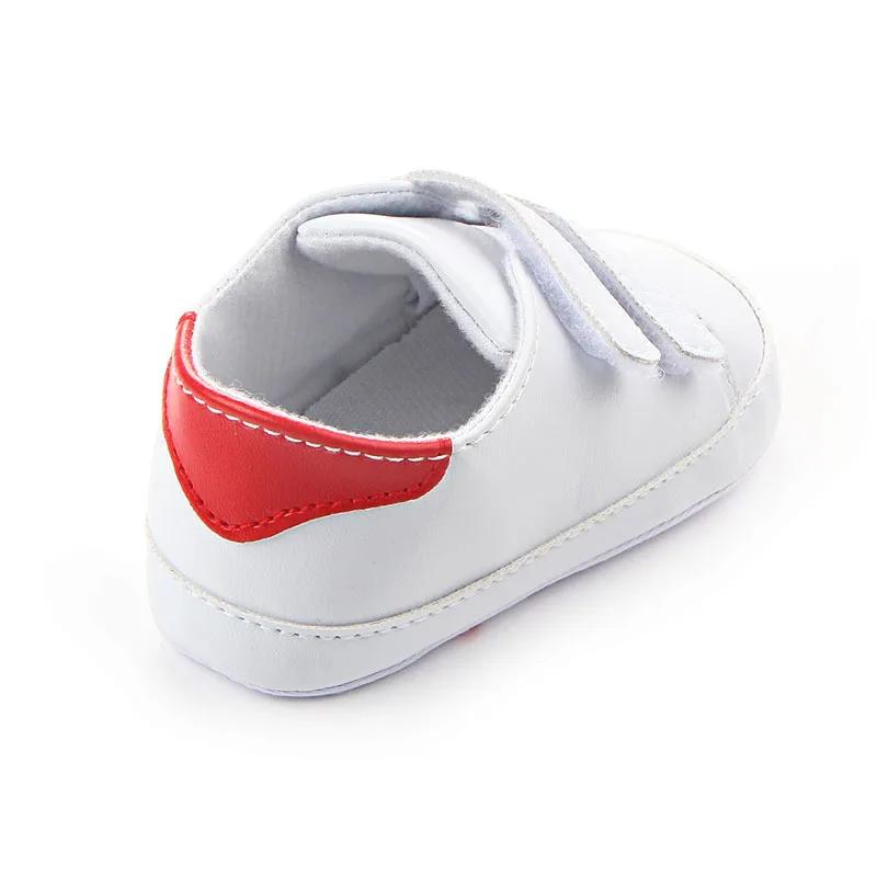 Babyschuhe Jungen Neugeborene Kleinkinder Lässig Bequeme Baumwollsohle Rutschfeste PU Leder Lauflernschuhe Krabbelbett Mokassins