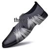 Sapatos clássicos