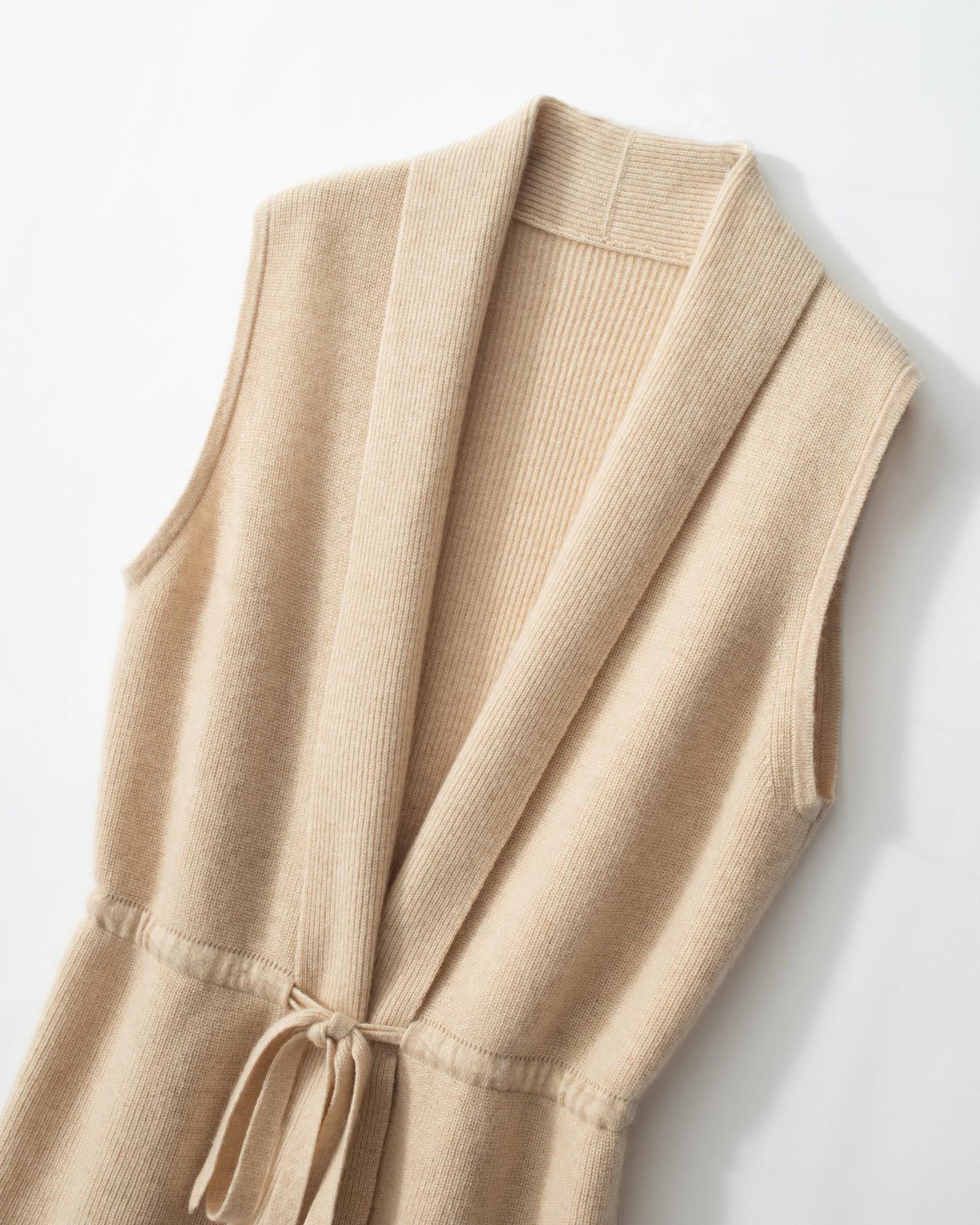 

Женский трикотажный жилет из чистого кашемира с V-образным вырезом - Короткий кардиган на завязках, Коллекция осень/зима 2022 XL