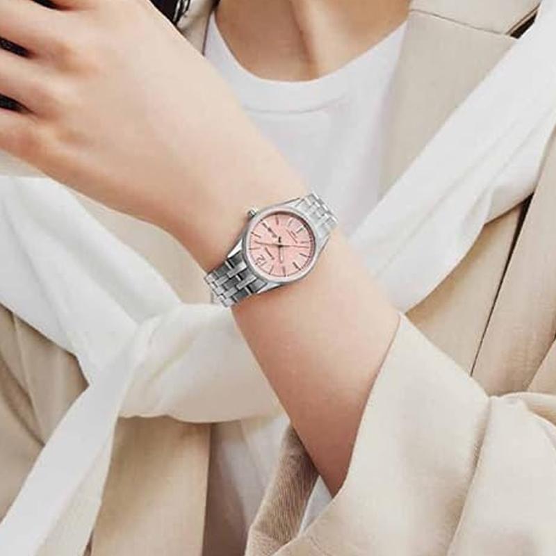 Casio Women's Standard Series Gold Watch LTP-1335DJ-5AJF