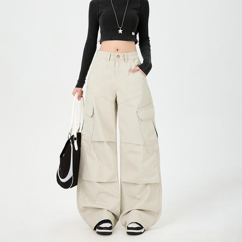 Trendy Women's Wide-Leg Casual Jeans with Patch Pockets & Pleats