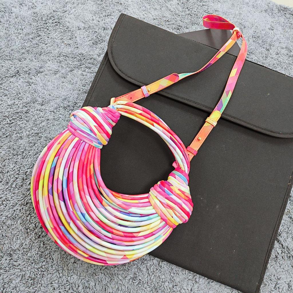 Fashion Handbag Bag Women'S High Sense Niche Design Personalized Noodle Bag Foreign Style Messenger Bag Women'S Tide Weaving