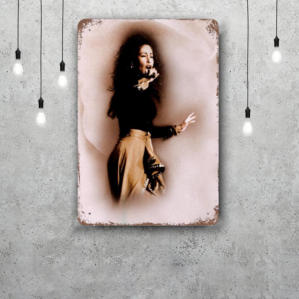 Selena Quintanilla Retro Vintage Tin Sign Poster Decorative Plaque Metal Plate Wall Decor