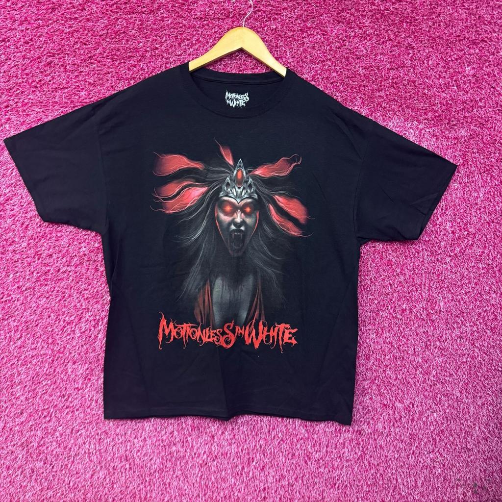 Motionless in White Banshee The Whorror Metal Band T-Shirt