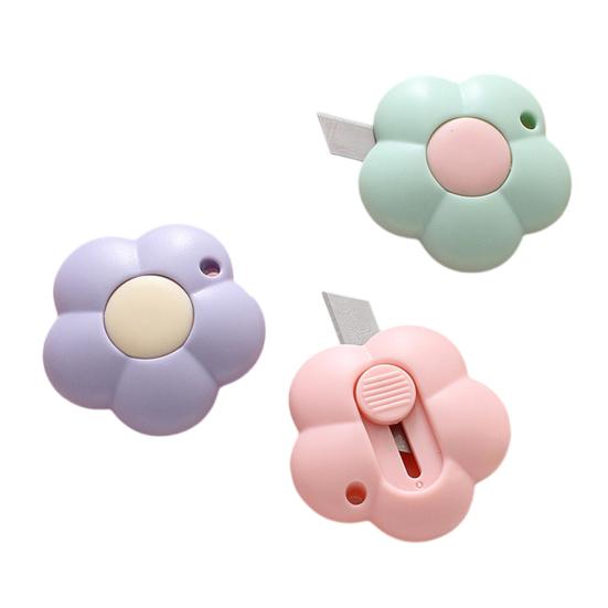 Cute Flower Mini Utility Knife Portable Retractable Blade for Opening Packages Scrapbooking Lightweight Compact Cutting Tool for Travel