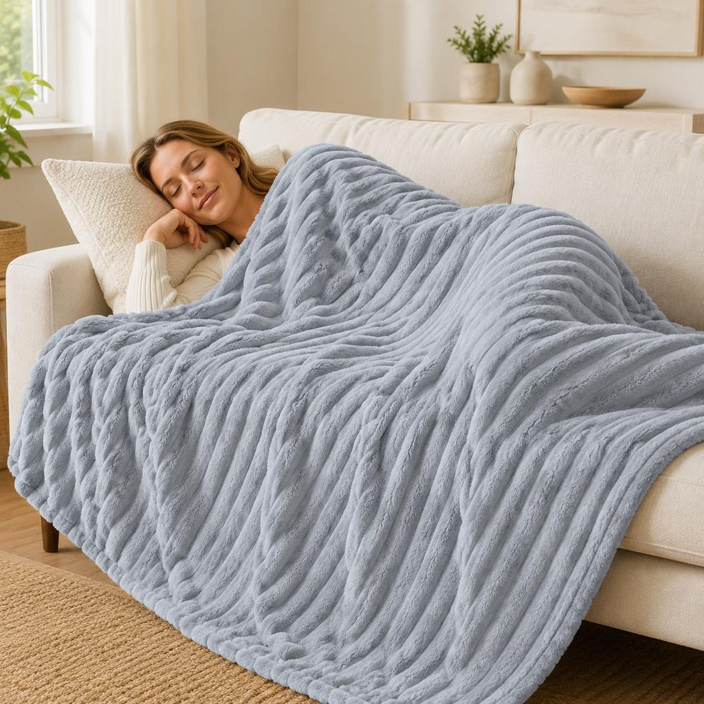 Thick Flannel Blanket for Bed and Sofa, Cozy Warm Throw for Cold Winter Nights