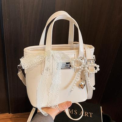 Spring and Summer Hot-selling Models Niche Simple High-end Portable Bucket Bag Women's Leisure Commuting Versatile Sweet Wind Messenger Bag