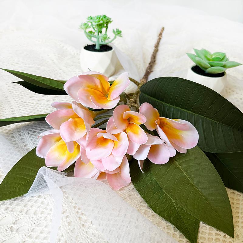 Artificial Frangipani Flower with Long Stems Lifelike Real Touch Artificial Plumeria Flower for Home Party Wedding Bouquet Decor