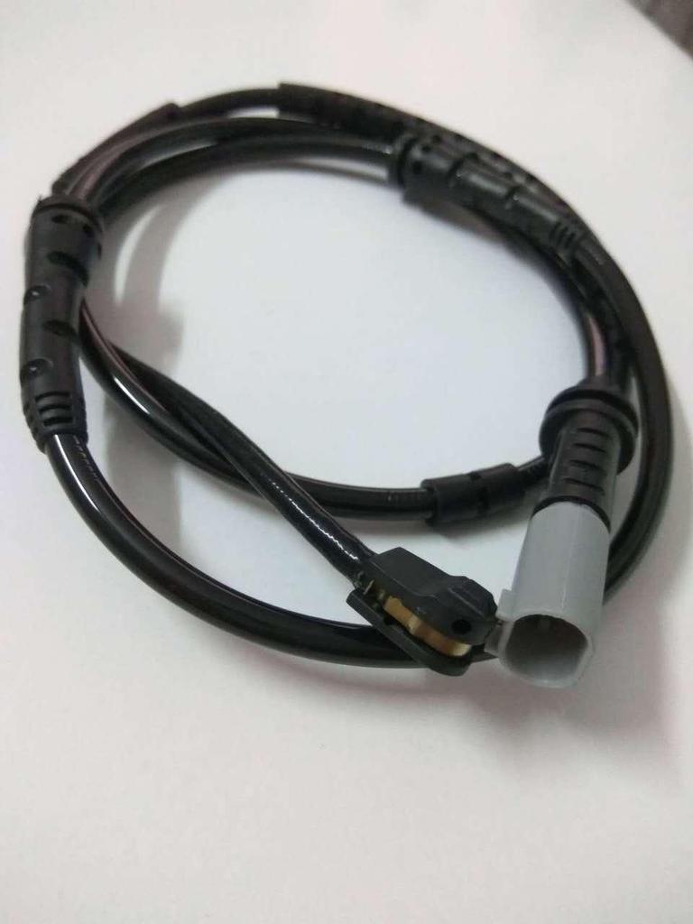 Rear Brake Pad Sensor Wire for BMW Z4 E89