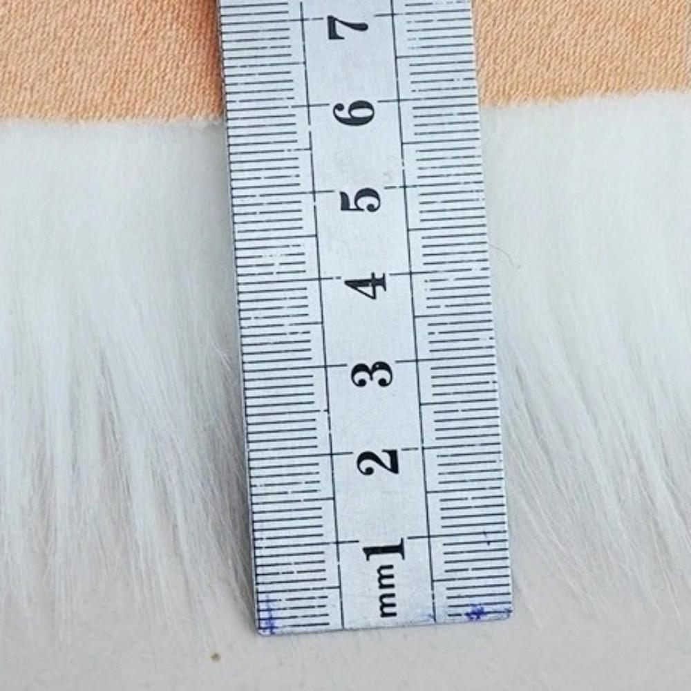 Cloud-Shaped Plush Carpet Artificial Wool Irregular Plush Carpet Warm Artificial Wool Rug Bedroom