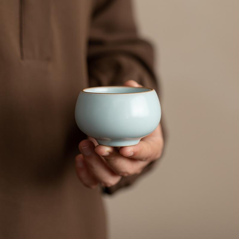 Ru Kiln Tianqing Teacup Household Luohan Ceramic Master Cup Single Cup Tea Set Tea Opening Can Raise a Tea Bowl