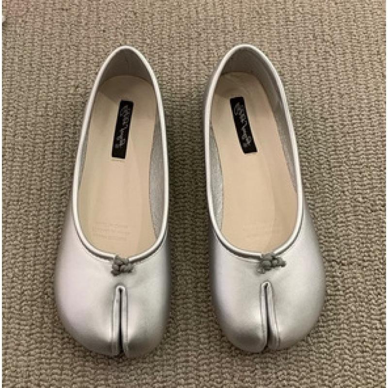 2025 nouveau printemps et été Chaussures Doudou chaussures pour femmes chaussures à bout carré pieds de porc orteils chaussures paresseuses chaussures fer à cheval plates chaussures simples chaussures d'automne