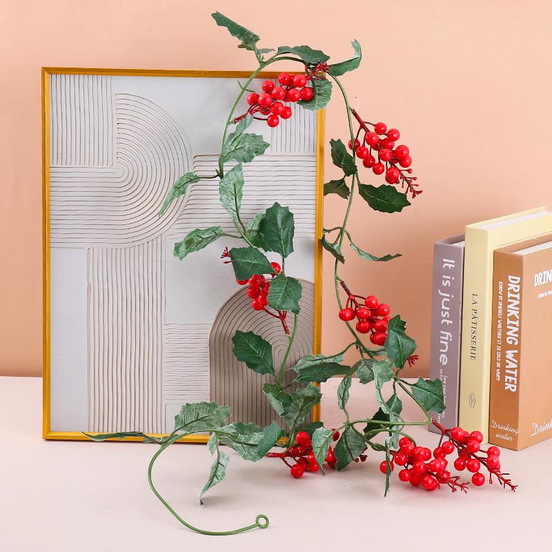 Christmas Decorative Faux Vine With Red Fruit For Holiday Home Decor