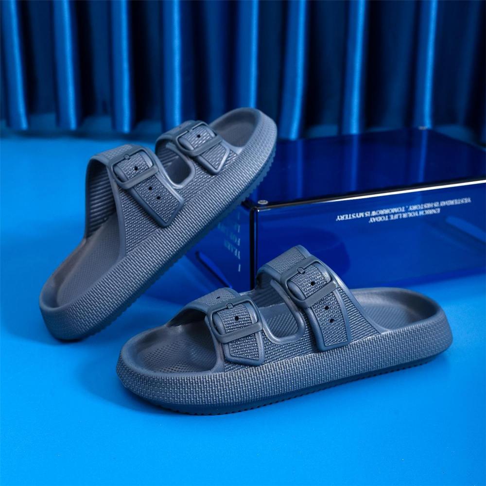 

Туманні тапочки для літньої ванної кімнати проти ковзання з подвійною кнопкою 42/43 темно-синього кольору