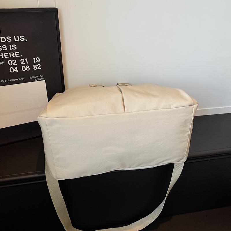 Large Capacity Fitness Bag Multi-Pocket Commuter Shoulder Crossbody Bag Short Travel Duffel Bag