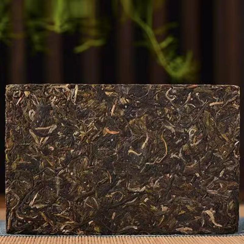 Yunnan Pu'er Green Tea 250g Puerh Tea Brick Iceland Yanyun Pu-erh Sheng Tea