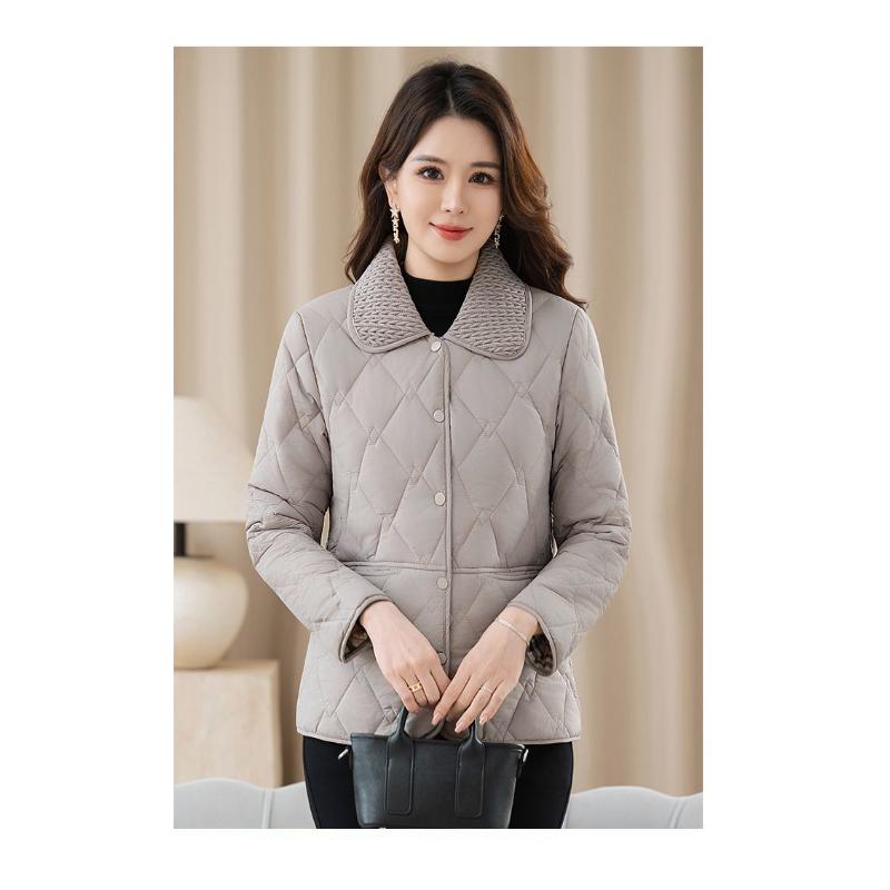 2025 New Fashion Women's Stitched Lapel Button Pocket Fashion Solid Color Casual Cotton Jacket