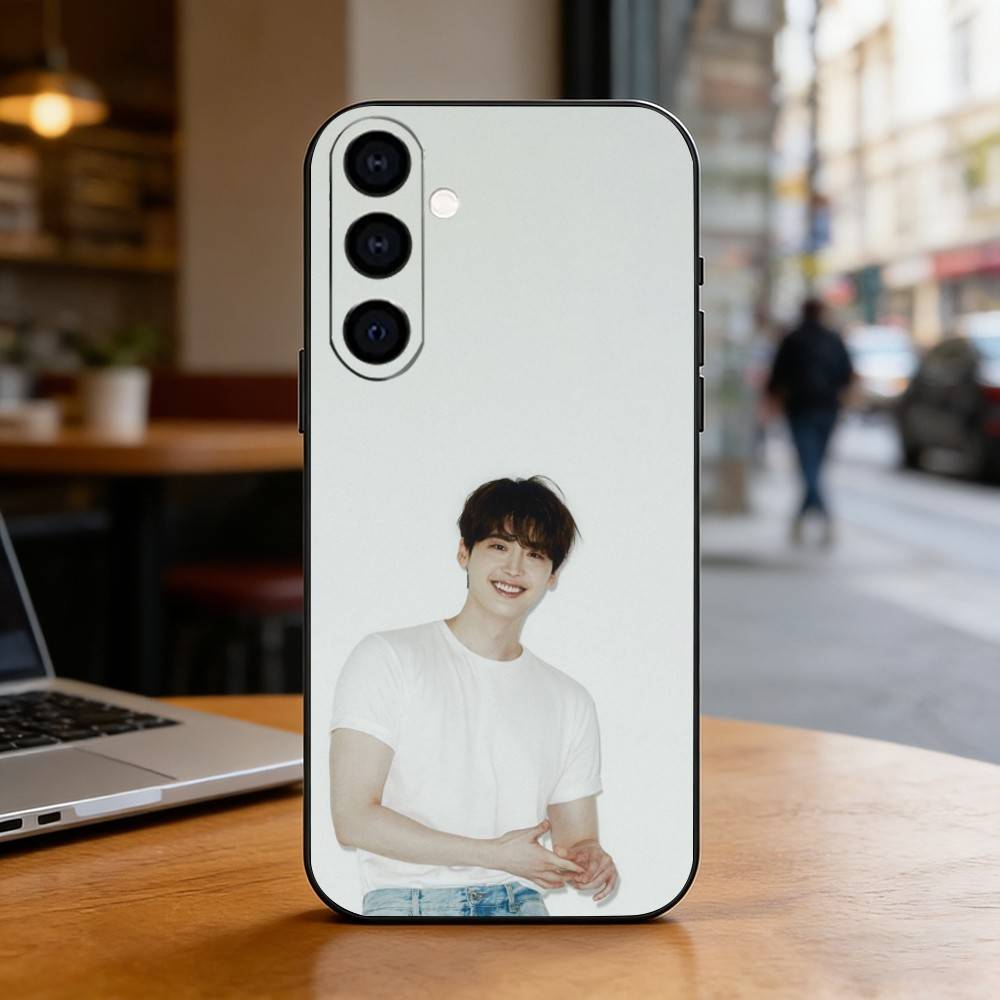 Korean Actor Lee Jong-suk Phone Case For Samsung Galaxy A73,A72,A71,A70,A53,A52,A51,Others Soft Black Cover