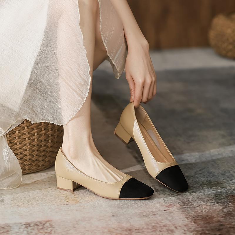 Fashion Leather Color Matching Thick Heel Single Shoes Womens 2025 Summer New Middle Heel Light Mouth Soft Sole Black High Hels Women