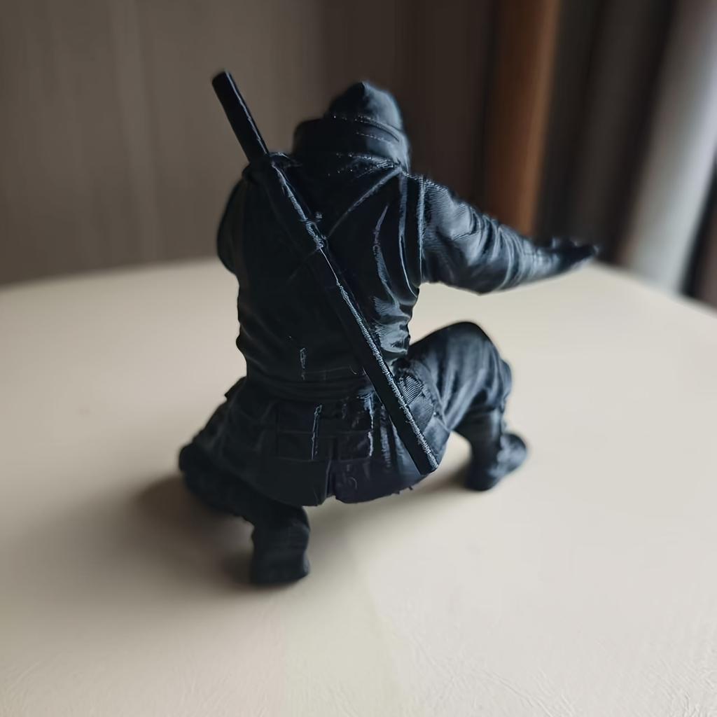 Japan Samurai Pen Holder Creative Anime Endure Stationary Pen Rack Plastic Desk Pencil Organizer Decoratıon Office Supplies Gift