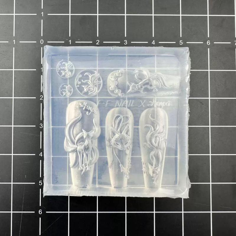 DIY Silikon Nagelform 3D Neunschwänziger Fuchs Dreidimensionale Nail Art Dekorationen Kreative Nagelform Klare Nagelwerkzeuge