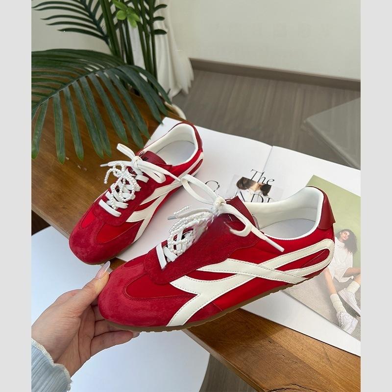 Leather version~ inner height increase 4cm retro new versatile sports and leisure board shoes for women