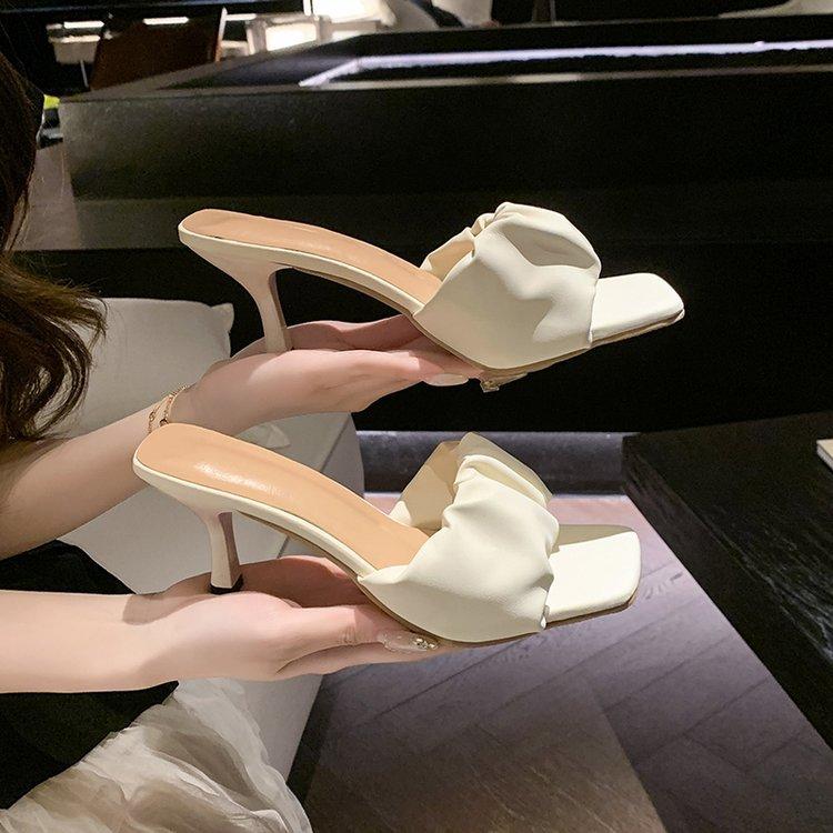 Giant Soft Clouds Wrinkled Square Head Open Toes Thin Heels Cool Slippers Women Wear One Word Cool Slippers In Summer Women