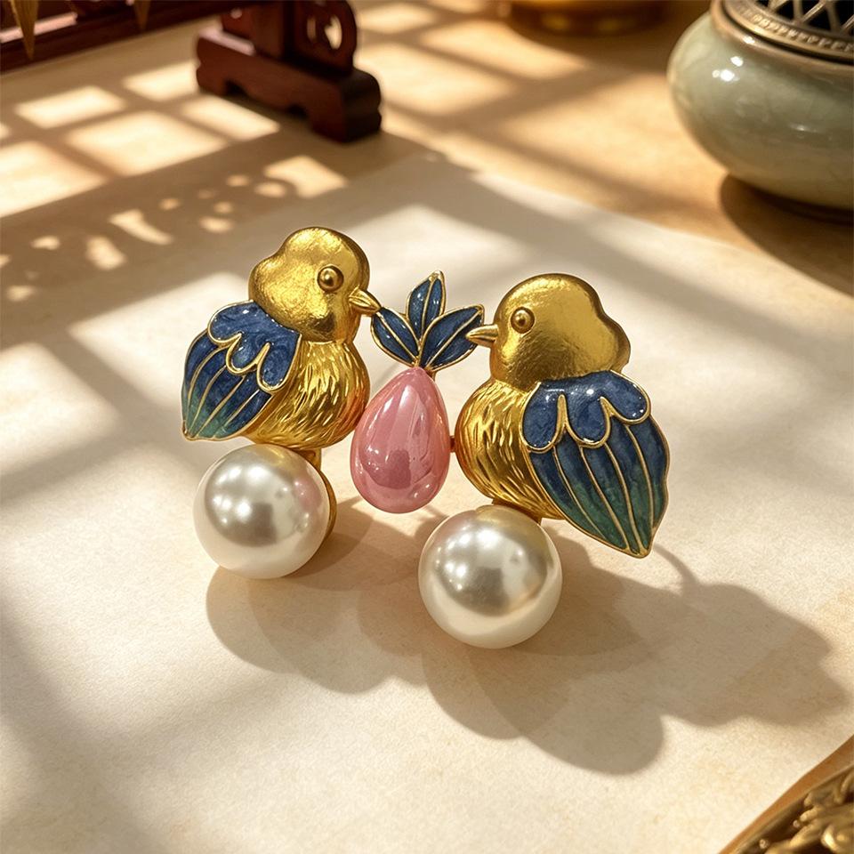 Birds of A Feather Enamel Brooch - Fake Pearl Drop Pendant Pin - Couple's Style Headpiece
